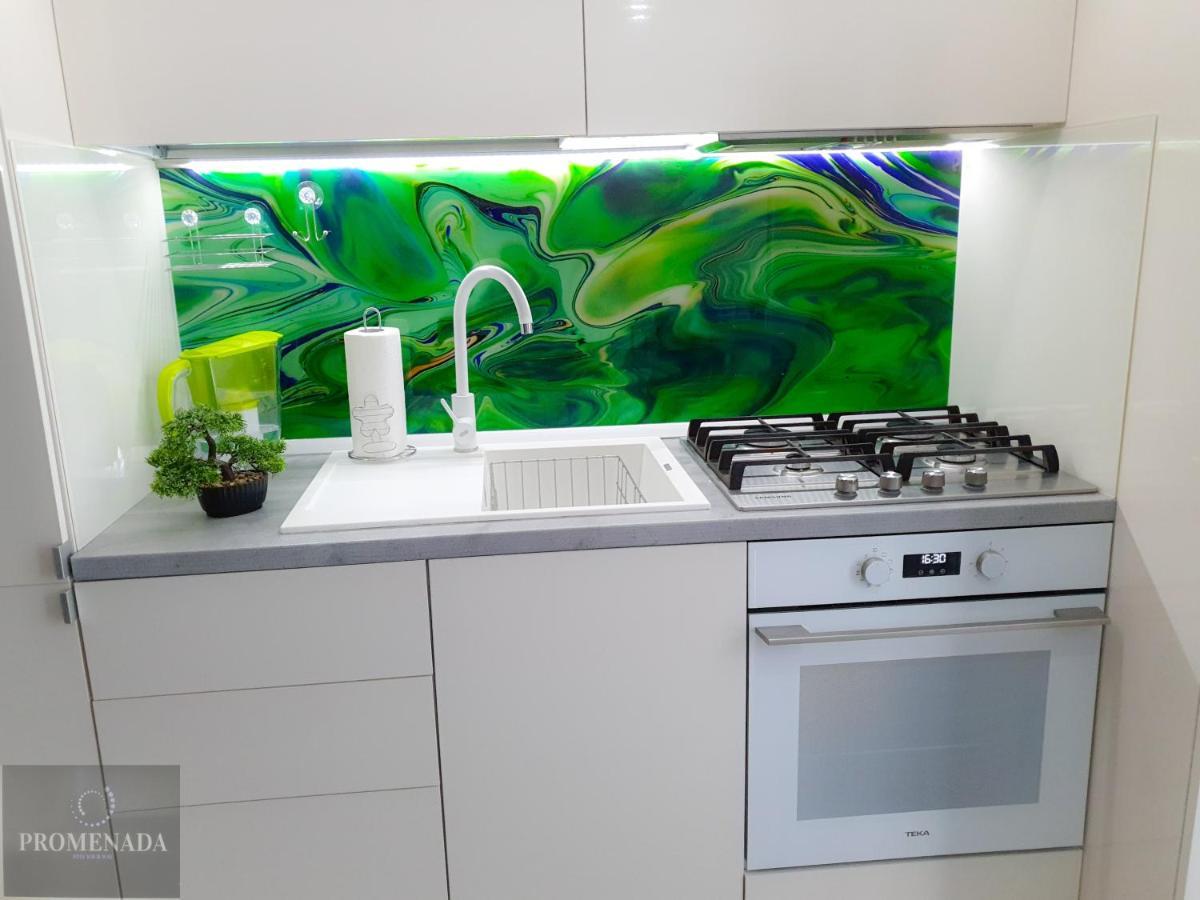Visum Aparthotel Pool & Spa Mamaia Nord Navodari Bagian luar foto